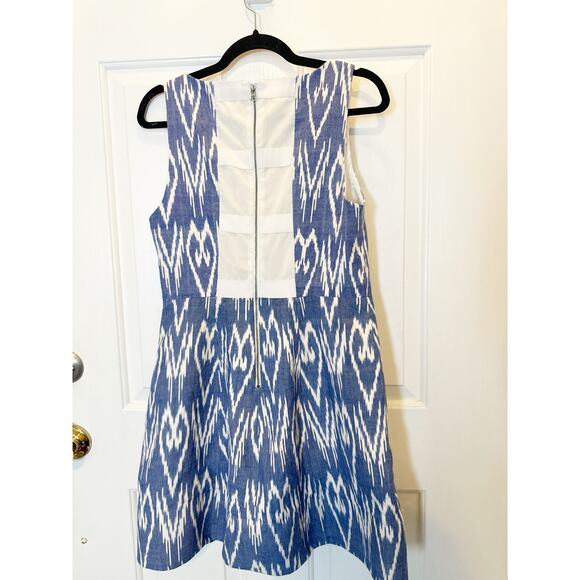 Alice & Olivia Dress Womens Small Epstein Blue White Ikat Print Fit & Flare Mini - Picture 8 of 9